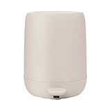 blomus -SONO- Treteimer aus Kunststoff / Silikon, Moonbeam, 5L Fassungsvermögen, Soft-Close Deckel, entnehmbarer Eimer, Soft-Touch, Badaccessoire (H / B / T: 30,5 x 28 x 23 cm, Moonbeam, 69169)