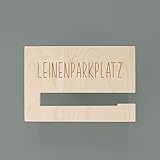 Hundegarderobe aus Holz mit Schriftzug - Leinenparkplatz Hund mit Ablage & Gravur - 25x17x11,7cm - Birkenholz - Geschenk Hundeliebhaber - Leinen Garderobe - hellomini (Summer)