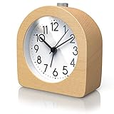 CSL - Wecker analog ohne Ticken – halbrund - Holz hell – Retro Design – beleuchtetes Ziffernblatt mit Licht – lautlos - Reisewecker - Weckton - Snoozetaste Schlummerfunktion – batteriebetrieben