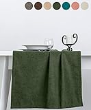 pamuq Tischläufer 48x160cm samt, Oliv-grün, abwaschbar & fleckenabweisend - Tischläufer modern schmal Table Runner Läufer Tisch-Deko Tischband Tafeltuch Tischtuch Tischläufer Weihnachten