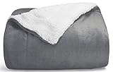 WAVVE Kuscheldecke Flauschig Sherpa Decke Grau - Warme Sofaüberwurf Fleecedecke Dick als Sofadecke, Couchdecke oder Wohndecke, 150x200 cm XL Weiche Wohnzimmerdecke