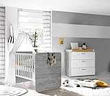 möbel-direkt SPARSET Babyzimmer Frieda 2 teilig in Vintage Wood Grey und Weiß matt mit Wickelkommode und Babybett