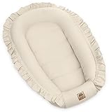 PIMKO Babynest mit rüschen Babynestchen für Baby Kuschelnest Babykokon für Säuglinge und Neugeborene 100% Baumwolle Nestchen geeignet für Zuhause 55 x 90 cm (Beige mit Klappe)