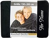 Krings Fashion Wohn- und Kuscheldecke 150 x 200 cm - Individuell anpassbar mit Namen und Text - extra weiche hochwertige Decke - Tagesdecke-Farbe Schwarz-Stickfarbe wählbar