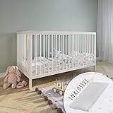 Babybett Kinderbett Gitterbett 60 x 120 | 70x140 cm mit Matratze höhenverstellbar & herausnehmbare Sprossen, optional mit Schublade | Buchenholz weiss sehr stabil Made in Europe 120 x 60