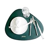 Kitabetty Platzdeckchen aus Leder, isoliert, dreieckig, oval, dick, für Haushalt, Platzdeckchen, Untersetzer, Tischsets, wasserdichte Öl-Isolation, rutschfest und hitzebeständig, 4 Stück grün