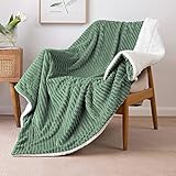 MIULEE Kuscheldecke Dicke Wohndecke Lammdecke Bettdecke Gestreifte Flauschige Weiche Decke Sofaüberwurf Couchdecke für Bett Sofa Wohnzimmer 150x200 cm Matcha Grün