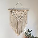 Verleihen Sie Ihrem Zuhause einen Hauch von Eleganz mit dem handgefertigten Makramee Wandbehang Julia - Eine wunderschöne Dekoration für Ihr Wohnzimmer, Schlafzimmer und Kinderzimmer