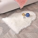 DAOXU Teppich Kinderzimmer Deko Fellteppich Kunstfell Fell für Stühle Schaffell Lammfell Kleiner Zimmer Schlafzimmer Deko lammfellimitat Teppiche Weiß - 50x80 cm