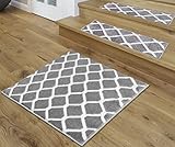 The Sofia Rugs Treppenstufen für Holzstufen – 76,2 x 76,2 cm Treppenlandeteppich, maschinenwaschbar, Teppich für Landebahn für Treppenstufen – weiß-grau Bauernhaus-Landematte mit Gummi-Rückseite