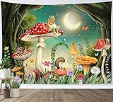 LB Wandteppich Lustiger Frosch auf Pilz Wandtuch Bunte Blume Blauer Schmetterling Grüner Wald Wandbehang Märchenhafte Mondnacht Tapisserie für Wohnzimmer Schlafzimmer Wohnheim Wanddeko,200x150cm