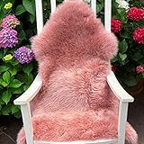 Premium Lammfell Schaffell von LANABEST. Echtes Fell mit ganz zarter Wolle. Kuschelfell, geruchsarm, schadstoffarm und chromfrei. Geschenkqualität. Länge ca. 95cm (rosé, Altrosa)
