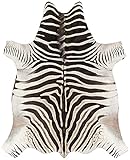 DomDeco Zebrafell-Teppich Imitat Argentina aus Polyester, Print-Teppich, rutschfest, geeignet für Wohnzimmer/Esszimmer/Diele, Schwarz-Weiß in 155x190cm