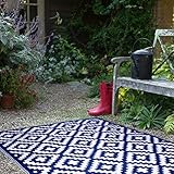 FH Home - Outdoor-Teppich - wetterfest, farbecht, wendbar - recycelter Premium-Kunststoff - geometrisch - Terrasse, Balkon, Garten, Flur - Kunststoffteppich Aztec - Blau & Weiß - 180 x 270 cm