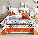 WONGS BEDDING Orange Tagesdecke 220x240 cm Boho Bettüberwurf für Bett Mikrofaser Wohndecke mit 2*Kissenbezüge 50x70cm Gestreifte Geometrie Sofaüberwurf Komfort und Weich Steppdecke